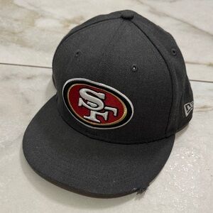 New Era 49ers Sf niners san Charcoal 9FIFTY Snapback Hat